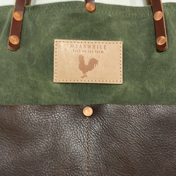 Meanwhile, Back On The Farm olive green utility tote - Picture 2 of 6